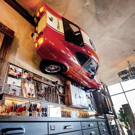 Motorworld Inn Warthausen Exteriör bild
