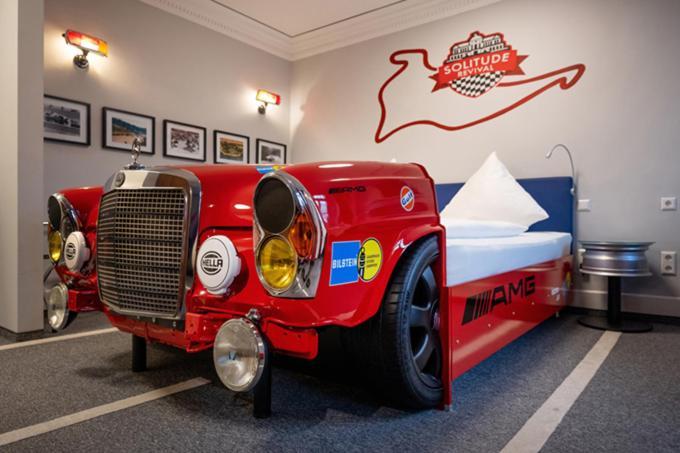 Motorworld Inn Warthausen Exteriör bild